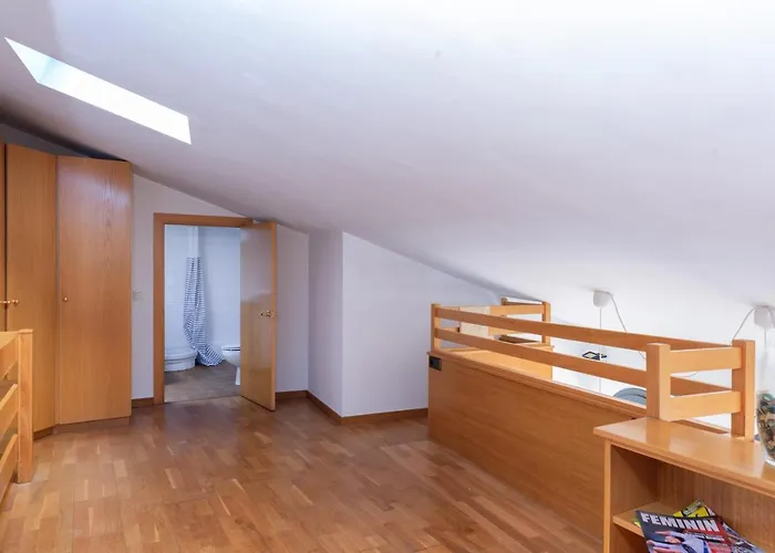 Flateli La Barca 8 * Gerona